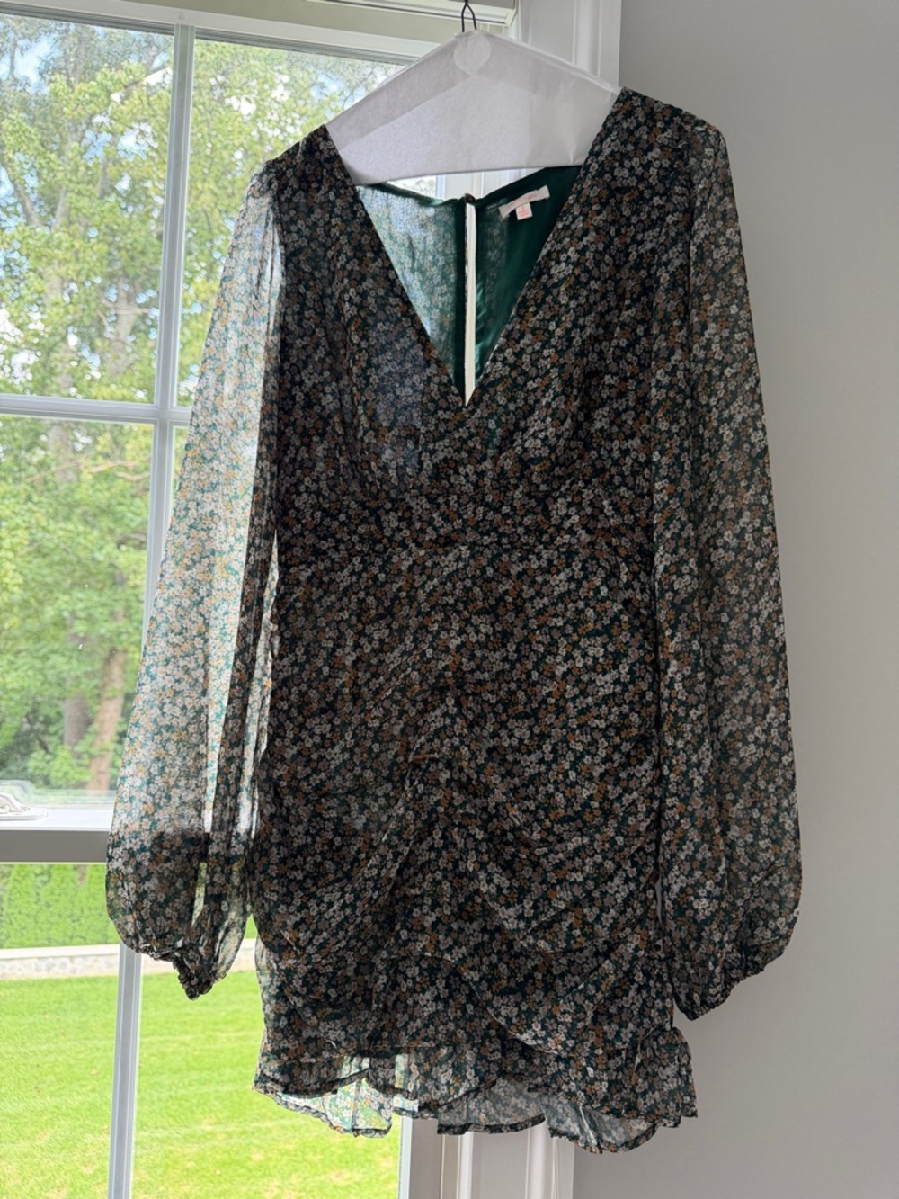 Luxxel Dark Green Floral Mini Dress small